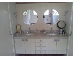 W.C suite confeccionado em MDF BP Blanche