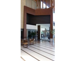 Hall de entrada e bistrô Recanto Park Hotel Foz do Iguaçu.